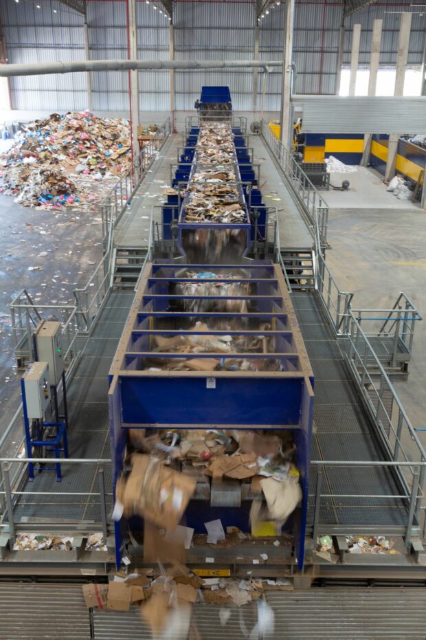 Dry recyclables and light packaging: the sorting challenge - RECYCLING ...